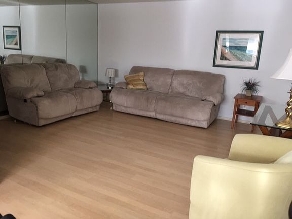 3rd image of 34 Vista Gardens Trl