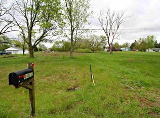 1417 W Frances Rd, Mount Morris, MI 48458