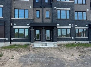 52 Lilac Ln, Thorold, ON L3B 0K9