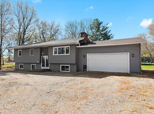 2810 Jewell Rd, Howell, MI 48843