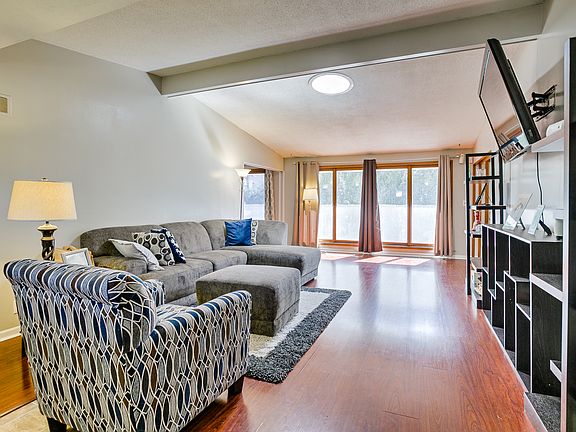 2nd image of 8303 Templeton Dr