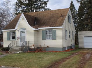 103 Jefferson Ave N, Sebeka, MN 56477