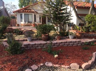 29781 Yellow Gold Dr, Canyon Lake, CA 92587