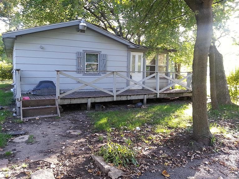 1st image of 3800 E 29th Ave