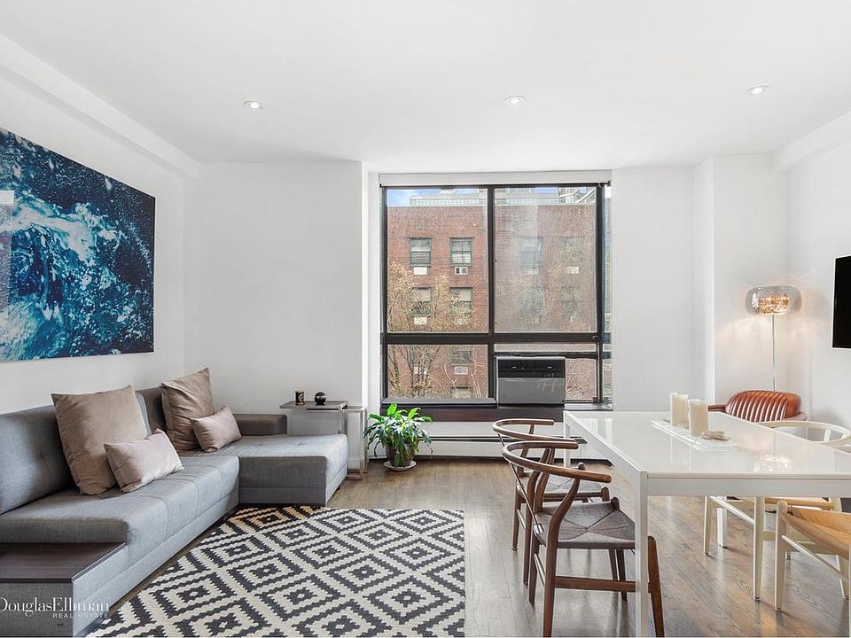1st image of 130 Barrow St APT 304