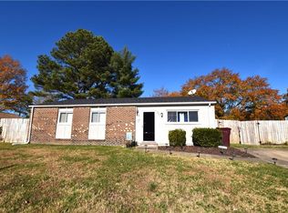 3329 Opoho Cres, Chesapeake, VA 23321