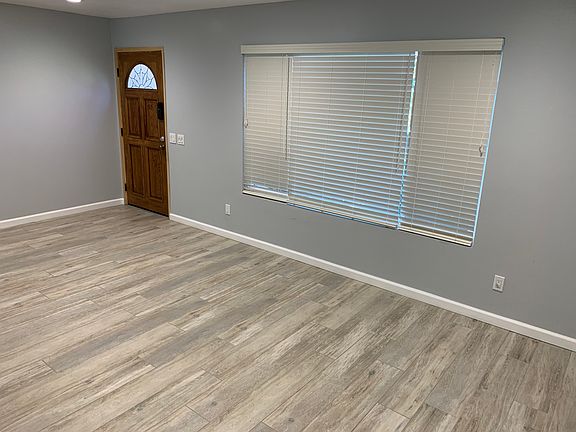 3rd image of 4101 Lake Blvd