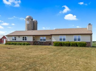 13610 Hemmingsen Rd, Huntley, IL 60142