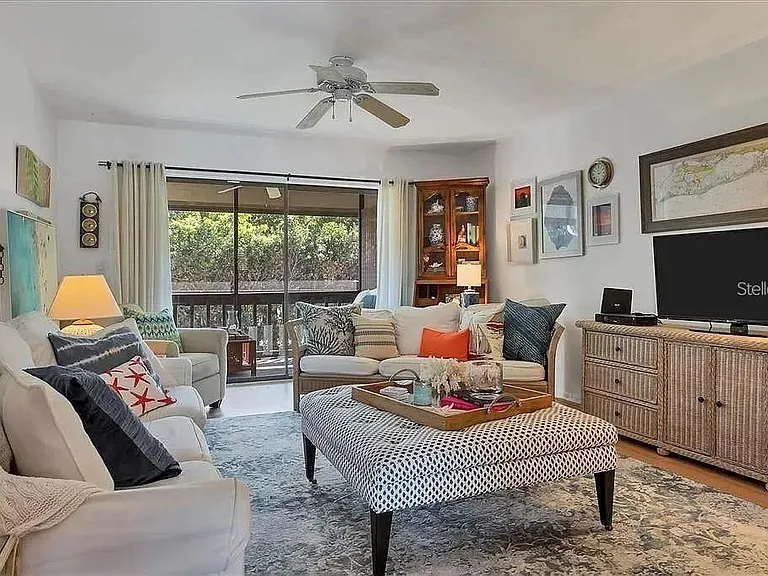 1650 Stickney Point Rd #50-202 — Photo 3