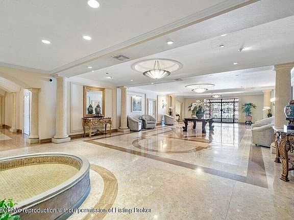 4th image of 150 Bradley Pl APT 509