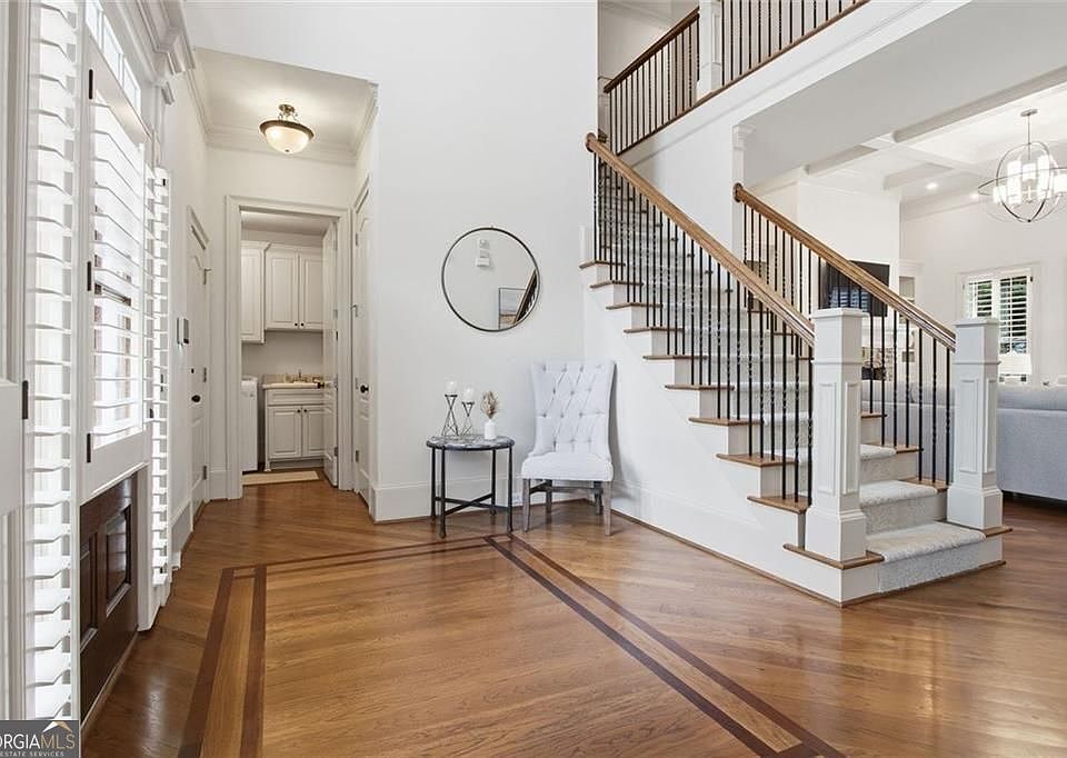 1st image of 3420 Camellia Ln