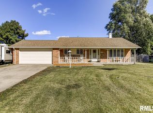 2538 N Plateau Dr, Springfield, IL 62707