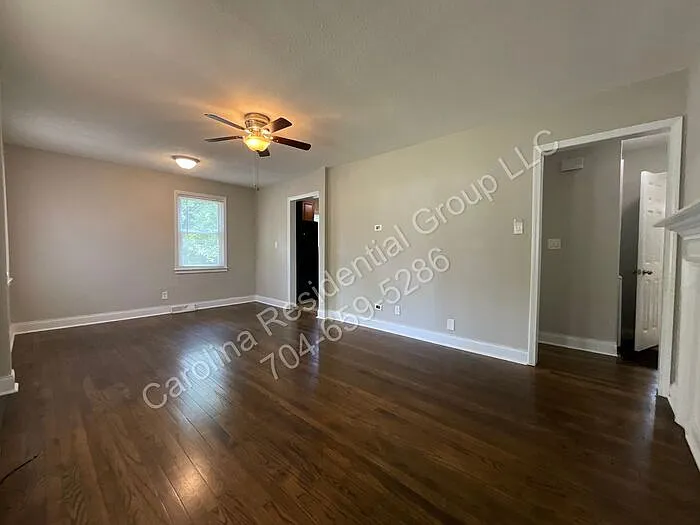405 Plymouth Ave — Photo 2
