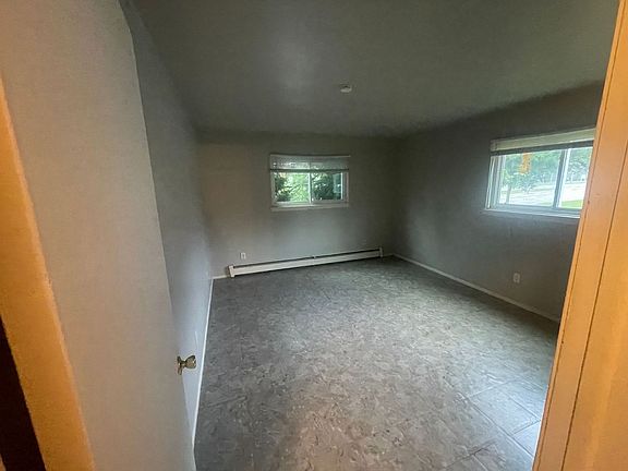 4th image of 2250 W College Ave #1