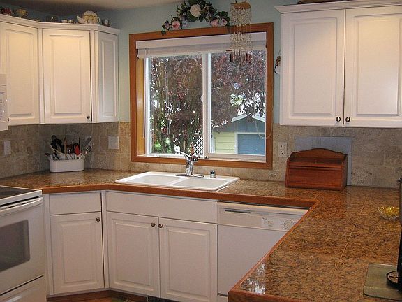 Granite tile counter