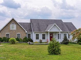 1999 Hansbourough Rd, Frankfort, KY 40601