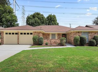 1009 N Amy Dr, Deer Park, TX 77536
