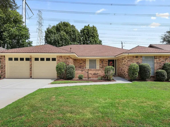 1009 N Amy Dr, Deer Park, TX 77536