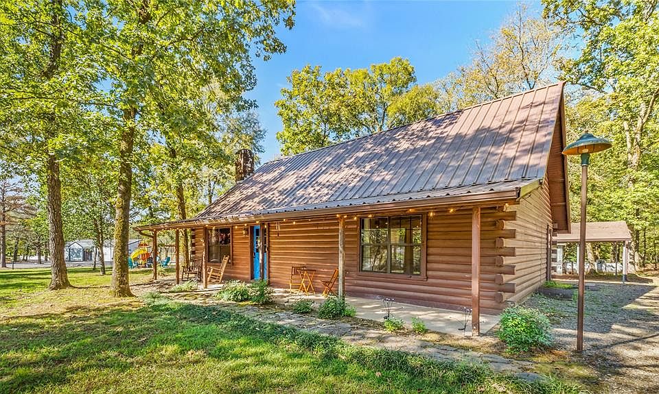 1st image of 313 Post Oak Rd