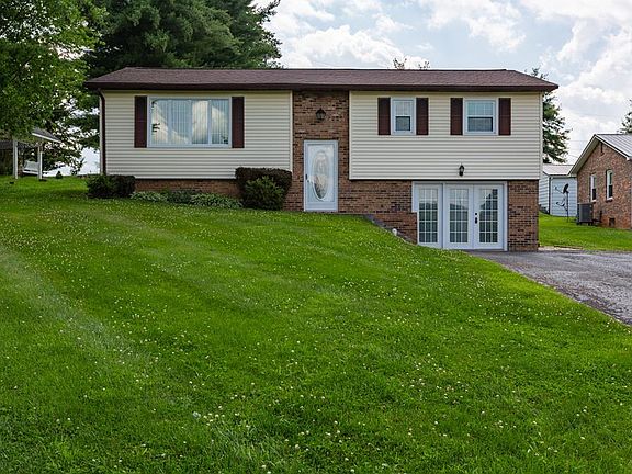 2nd image of 102 Clinch Mountain Ave