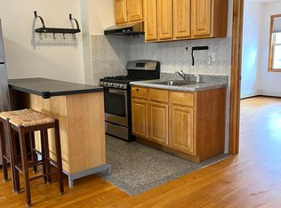 31-39 30th St #2F, Astoria, NY 11106