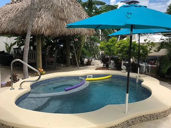 1600 Yellowtail Dr, Marathon, FL 33050