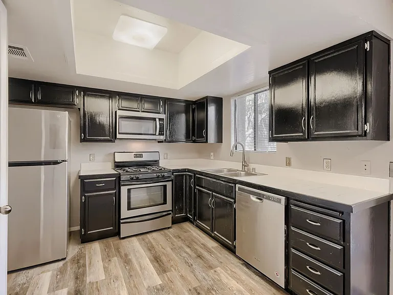 3980 Tirana Way — Photo 10
