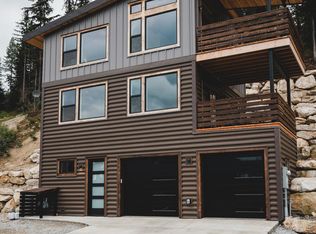 272 Avalanche Rd, Sandpoint, ID 83864