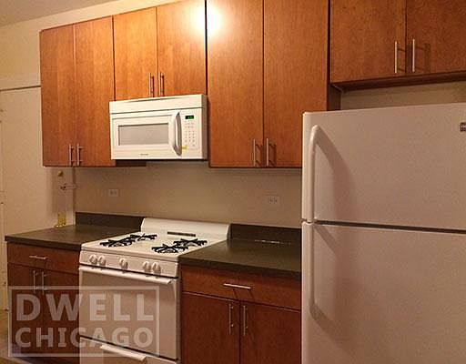 1st image of 1433 W Sherwin Ave #1