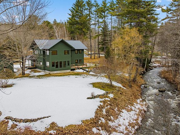 3rd image of 33 Etna Road