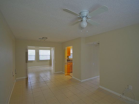 5th image of 5225 101st Ave N