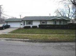 2004 218th St, Sauk Village, IL 60411