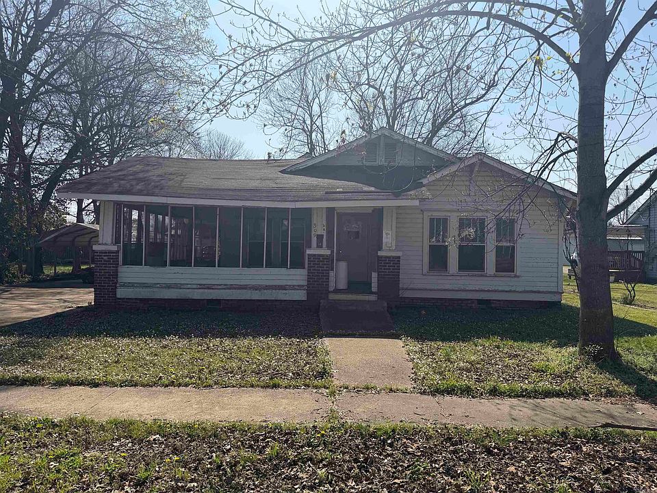 1st image of 509 SE 2nd St