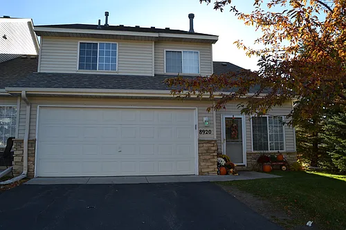 8920 Pheasant Ln Photo 1
