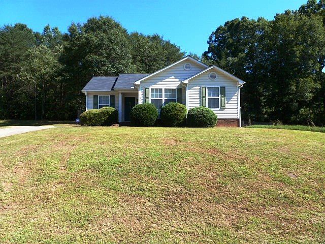 1st image of 548 Holly Run Ct