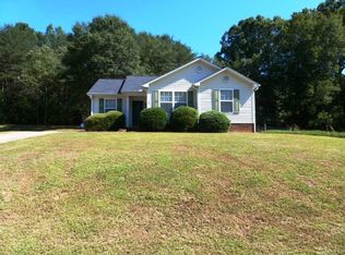 548 Holly Run Ct, Spartanburg, SC 29303