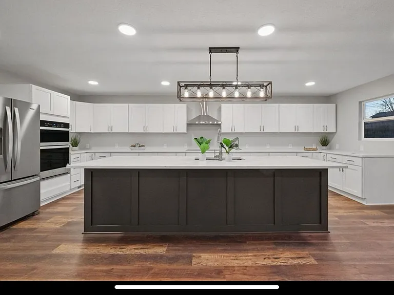 4154 Trees Dr — Photo 7
