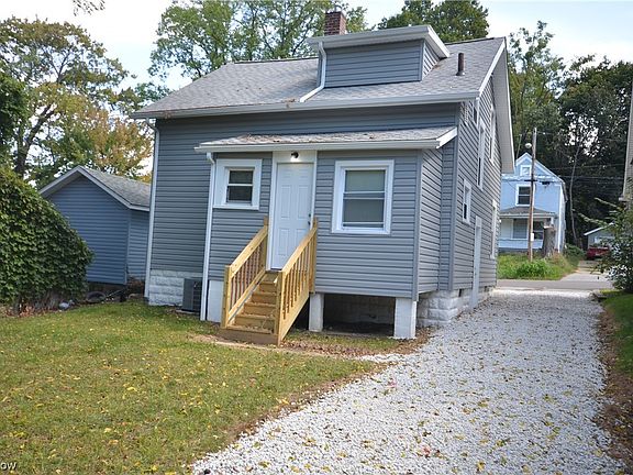 3rd image of 938 Owen Ave
