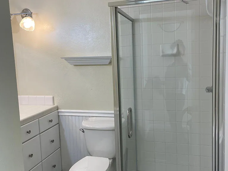 8820 Garden Glen Way — Photo 9