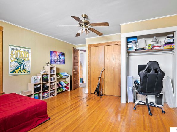 lincoln-nebraska-150305363 picture