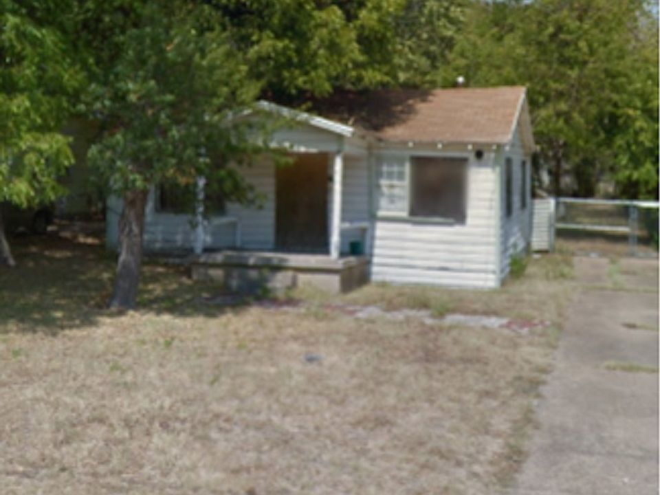 1st image of 1511 Presidio Ave
