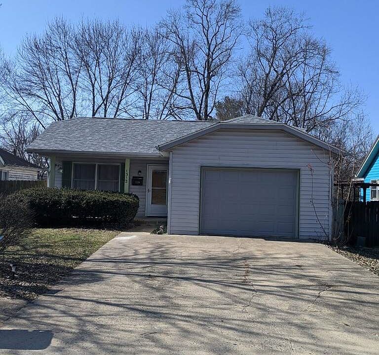 1st image of 1312 S Palmer Ave