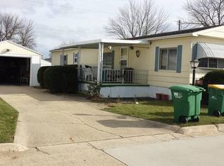 219 Summitt Dr, West Des Moines, IA 50265