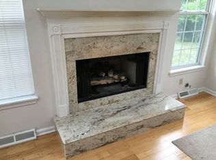 9774 Sugarbush Cir, Olmsted Falls, OH 44138