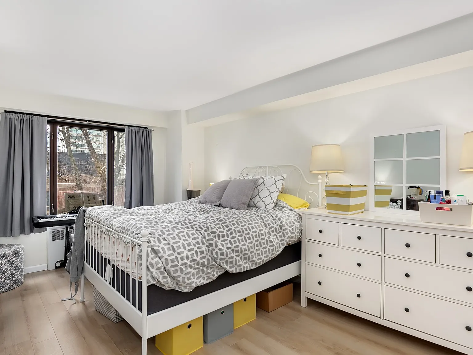 1 bed, 700 sqft, $2,500 — Photo 3