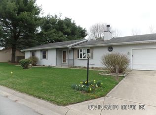 51122 Mill Run Dr, Granger, IN 46530