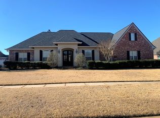 2455 Churchill Dr, Bossier City, LA 71111