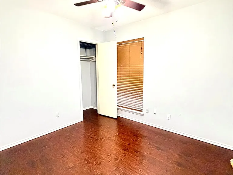 7402 Alegria Dr — Photo 19