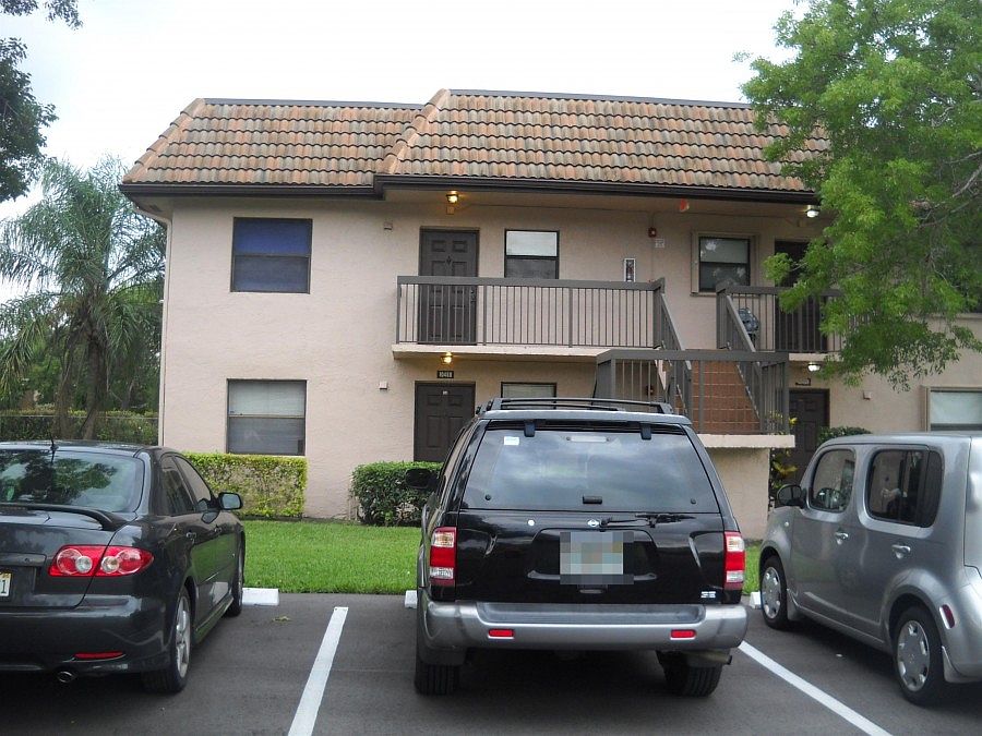 2nd image of 10488 NW 10th St