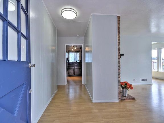 5th image of 27 Santa Elena Ave